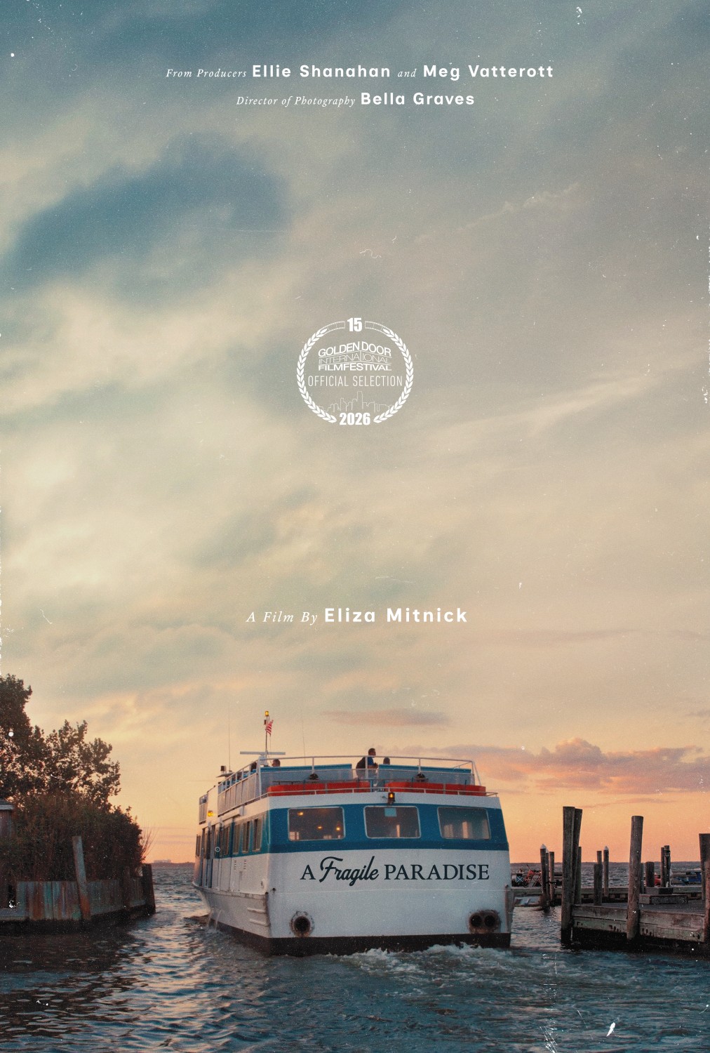 Extra Large Movie Poster Image for A Fragile Paradise